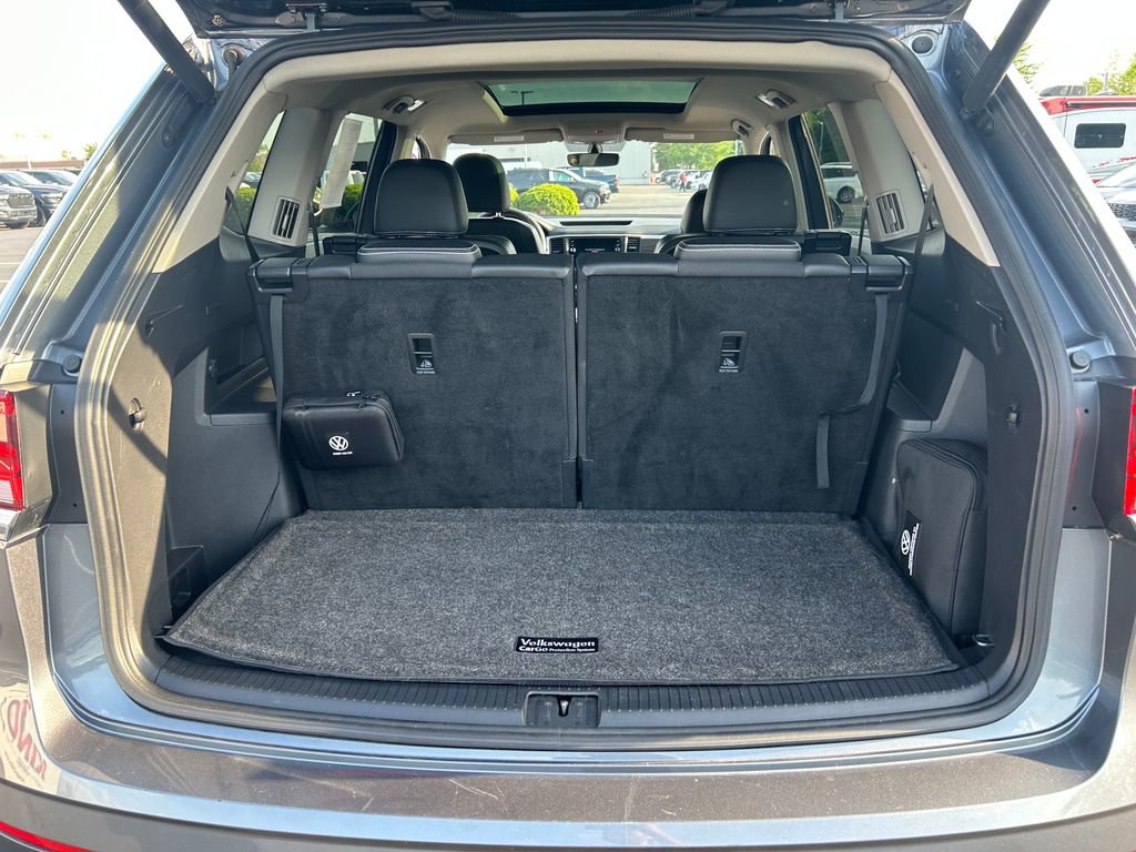 Used 2021 Volkswagen Atlas SE w/ Panoramic Sunroof Package AWD/4WD image 28