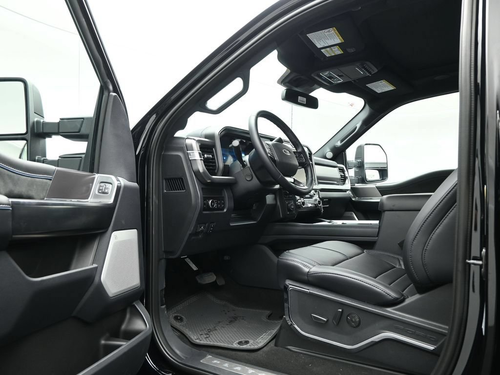 New 2026 Ford F250 Platinum AWD/4WD image 8