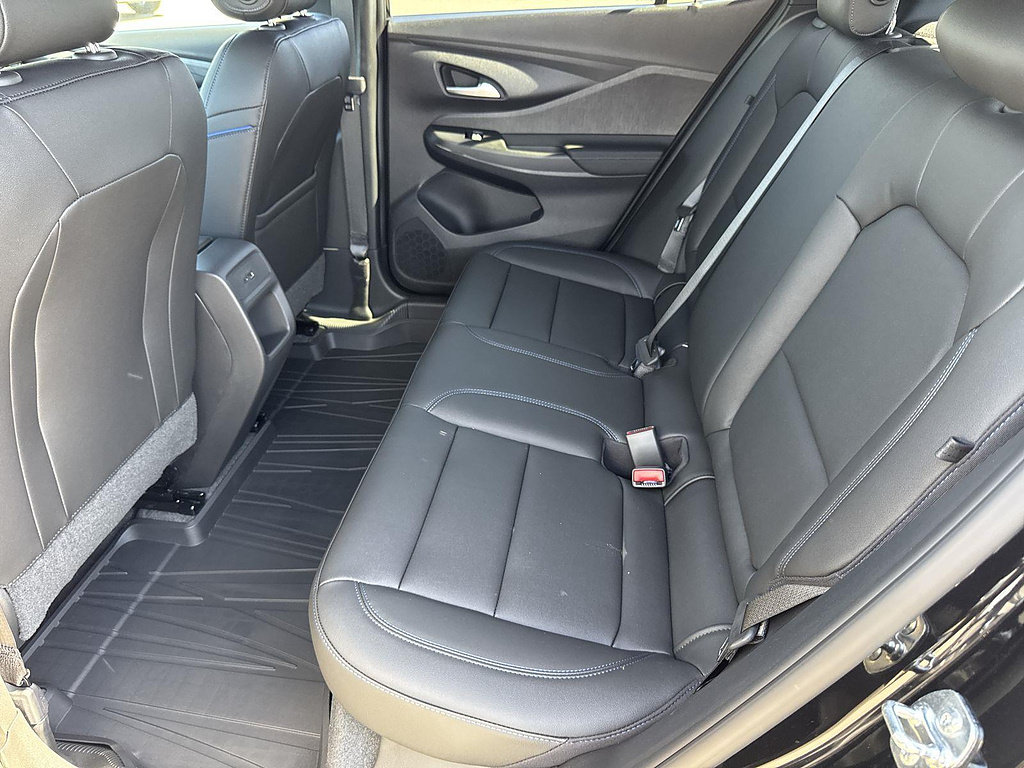 New 2026 Buick Envista Sport Touring w/ Convenience I Package FWD image 28