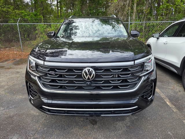 Used 2024 Volkswagen Atlas SEL Premium R-Line image 2