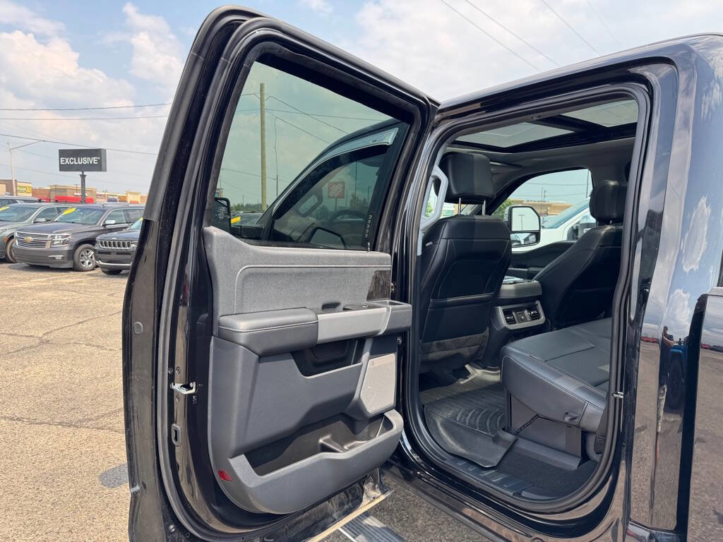 Used 2024 Ford F250 Lariat w/ Lariat Ultimate Package image 32