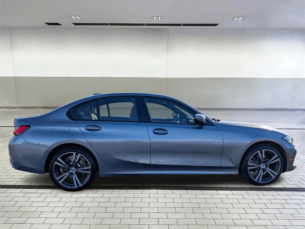Used 2023 BMW 330i xDrive Sedan w/ Premium Package image 6