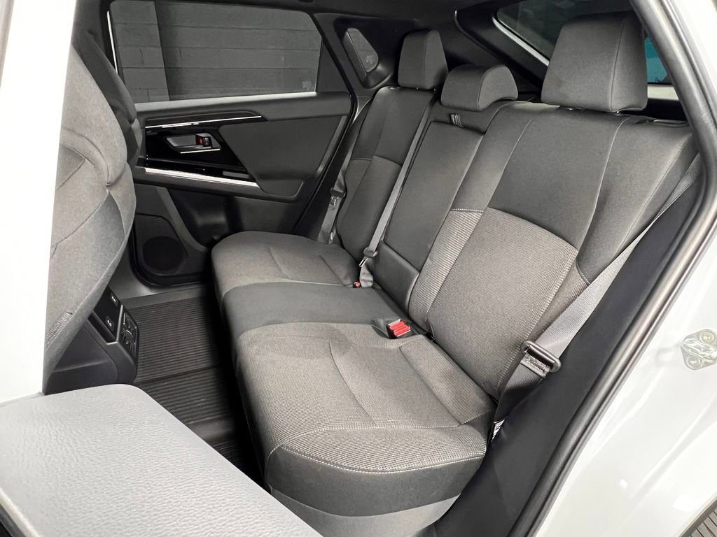 Used 2025 Subaru Solterra Premium image 16