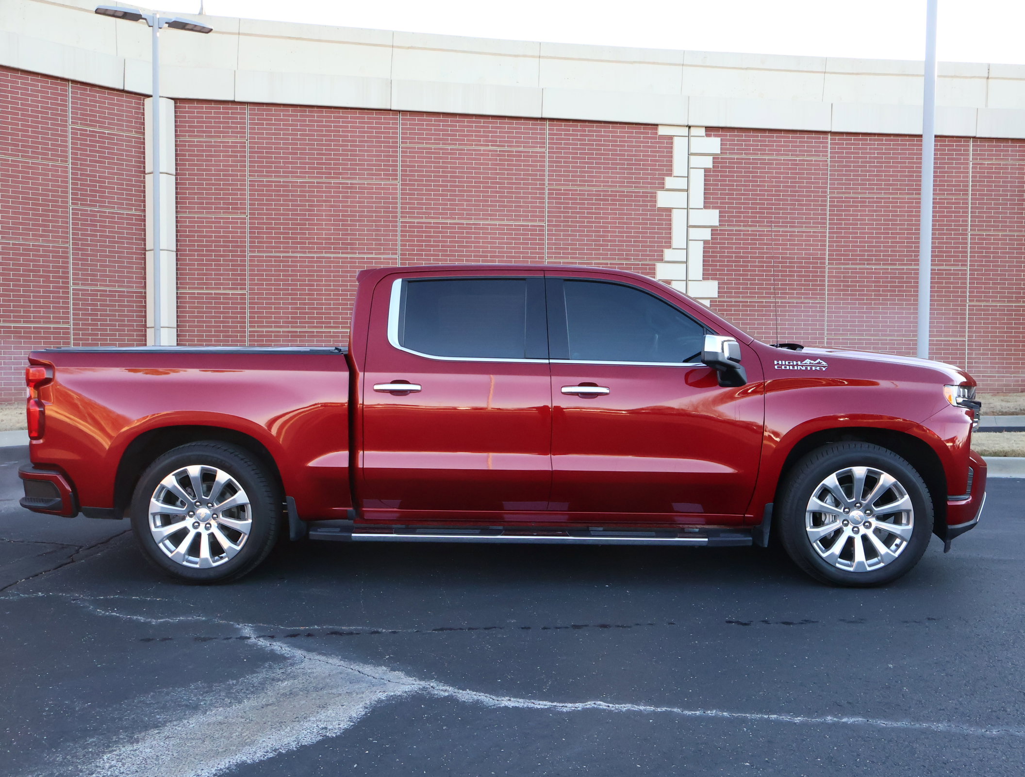 Used 2020 Chevrolet Silverado 1500 High Country w/ Technology Package image 40