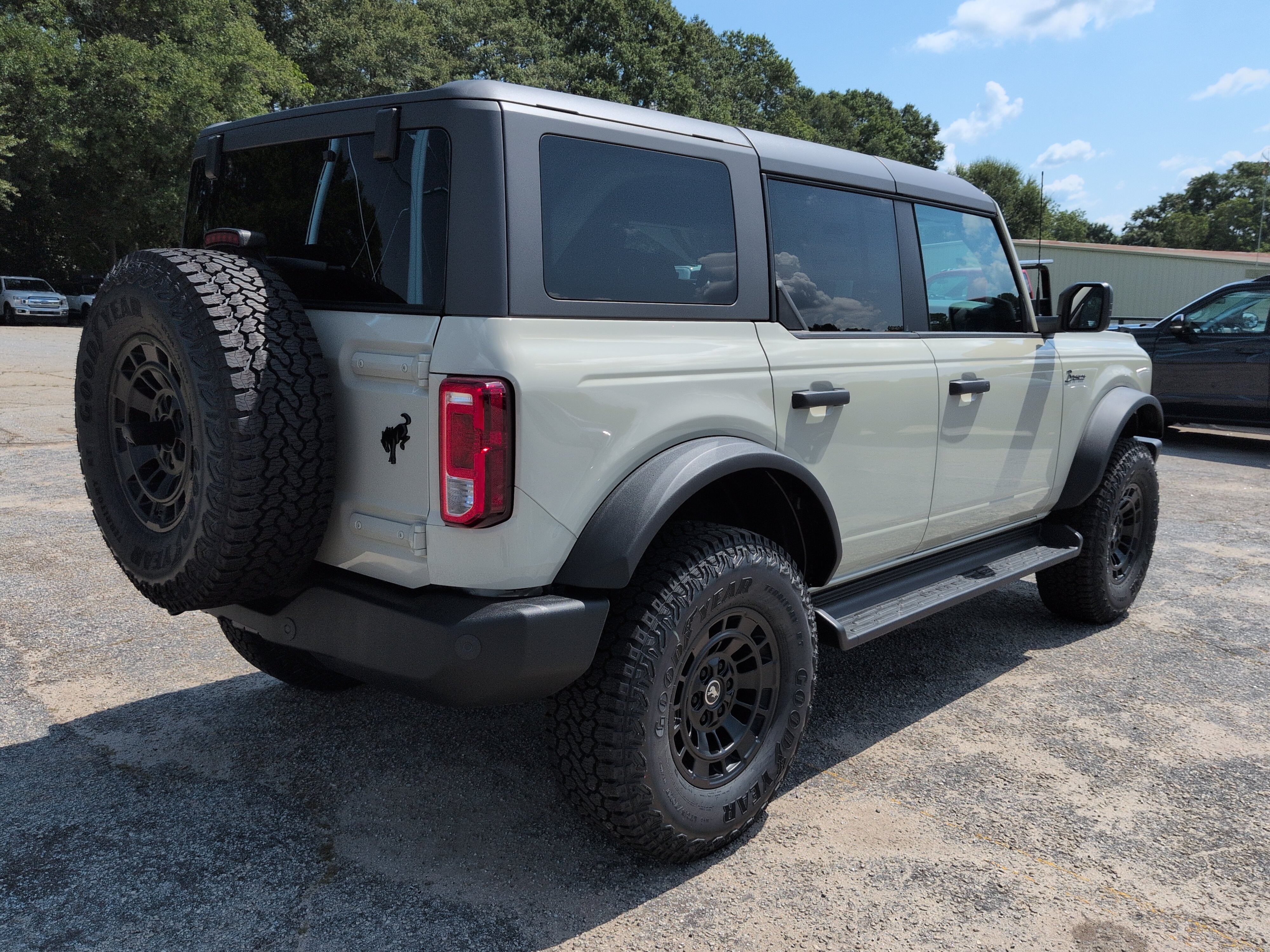 New 2026 Ford Bronco Big Bend AWD/4WD image 3