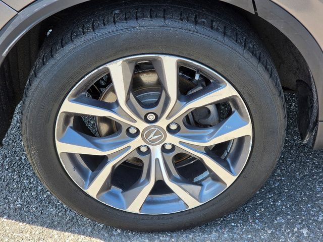 Used 2023 Acura MDX SH-AWD w/ Technology Package image 12