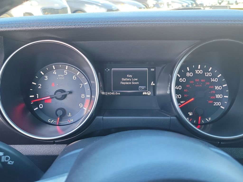 Used 2016 Ford Mustang Shelby GT350 w/ Technology Package image 9