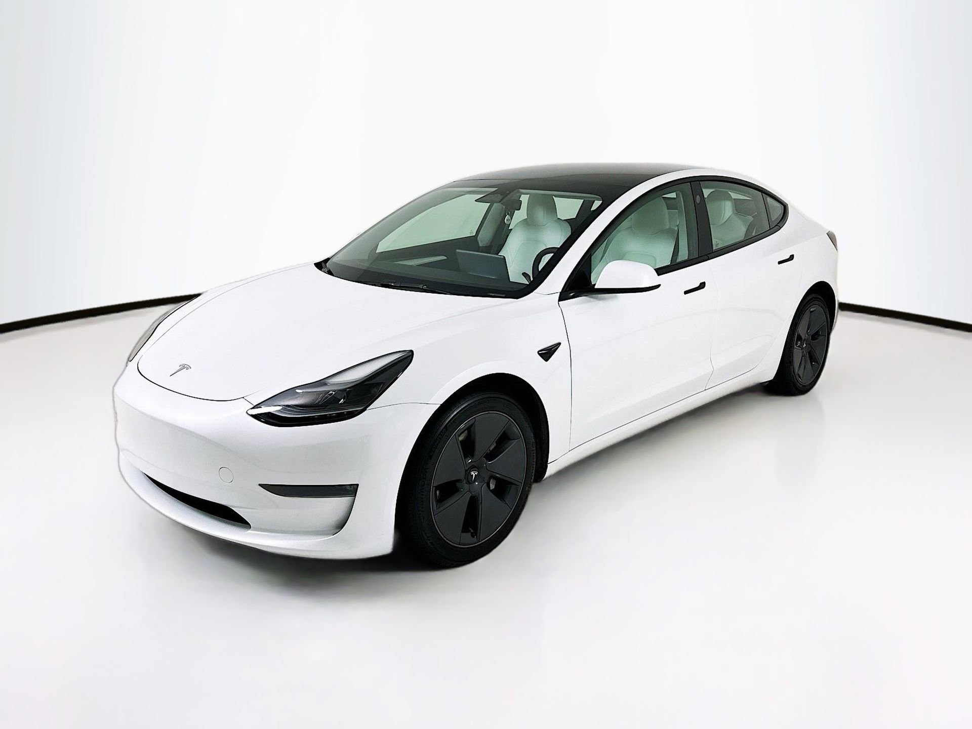 Used 2023 Tesla Model 3 Long Range image 3
