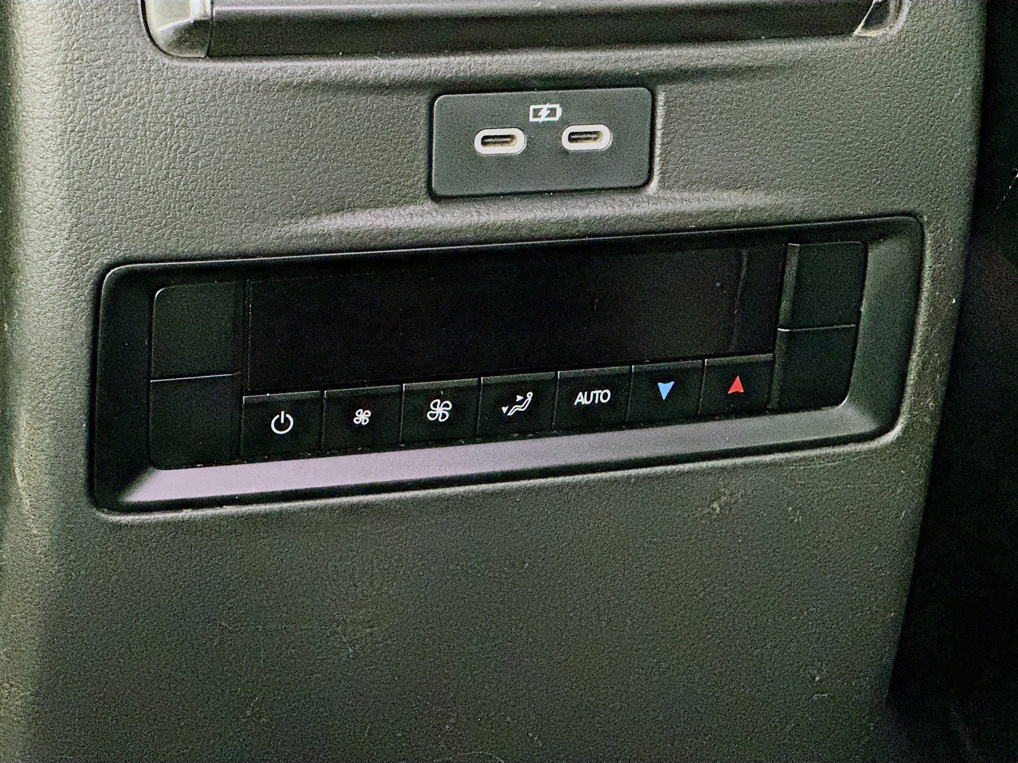 Used 2024 MAZDA CX-90 Plug-In Hybrid w/ Preferred AWD/4WD image 27