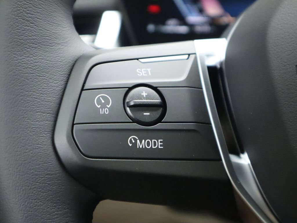 Used 2025 BMW X1 xDrive28i w/ Convenience Package image 12