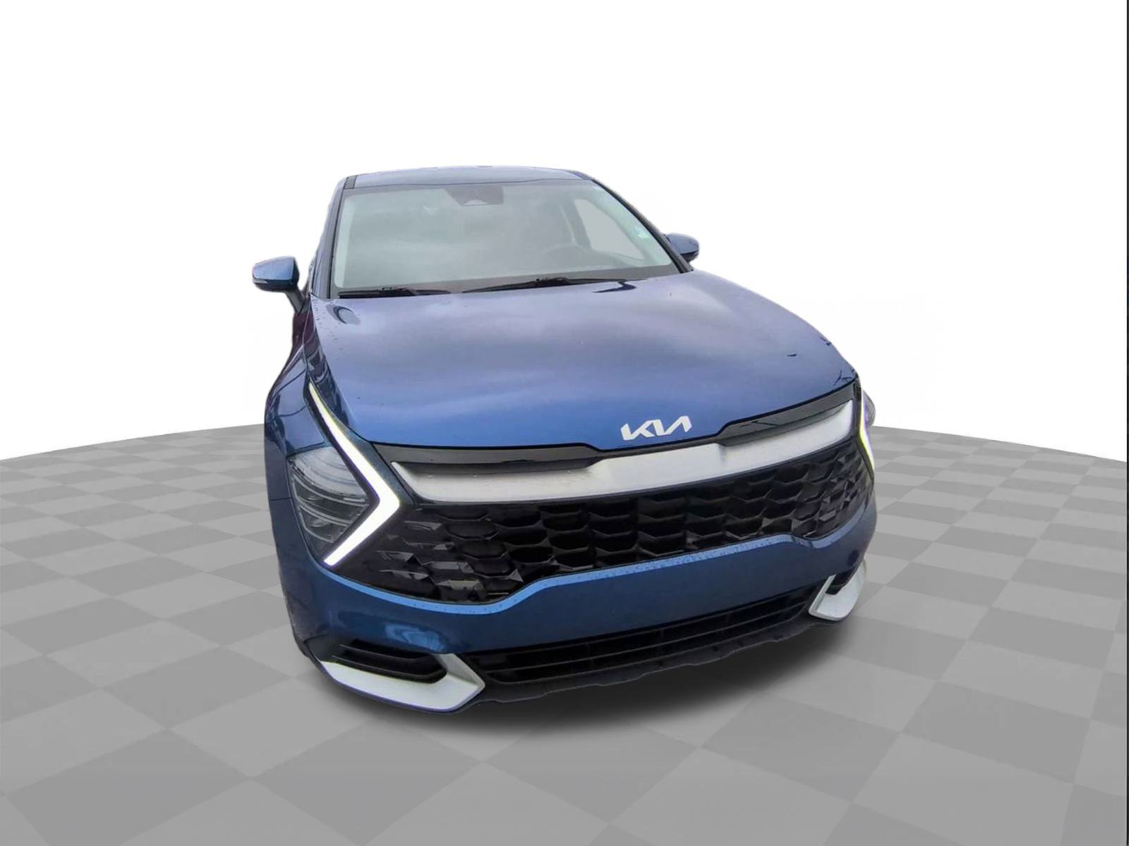 Used 2024 Kia Sportage EX image 3