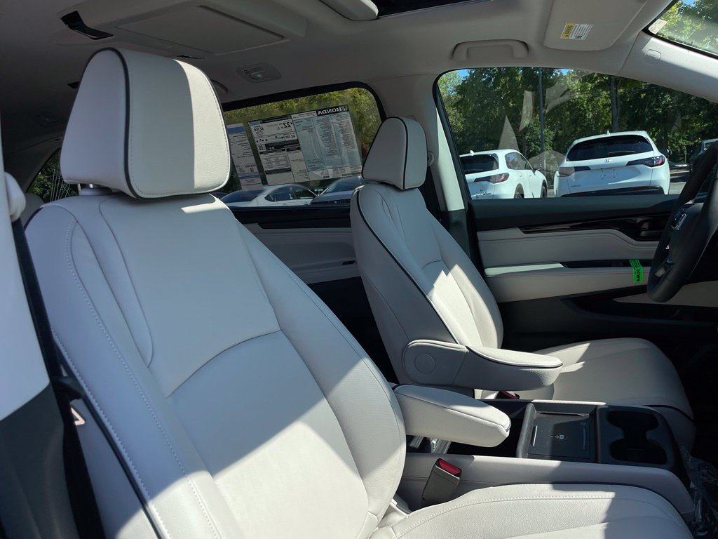 New 2027 Honda Odyssey Touring image 31