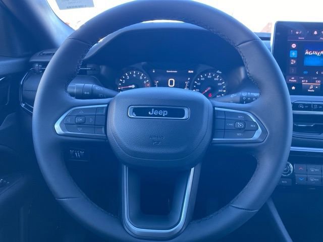 New 2026 Jeep Compass Altitude image 25