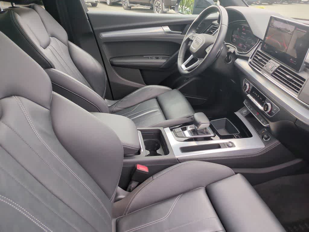Used 2022 Audi Q5 2.0T Premium Plus w/ Premium Plus Package AWD/4WD image 25
