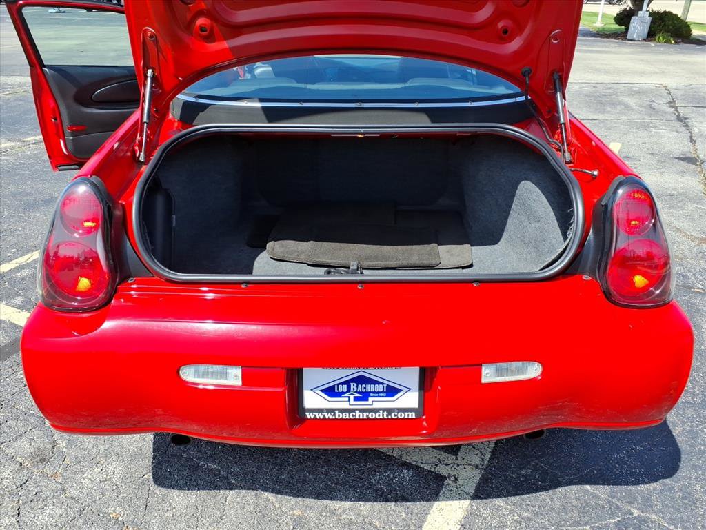 Used 2004 Chevrolet Monte Carlo SS w/ Preferred Equipment Group FWD image 30