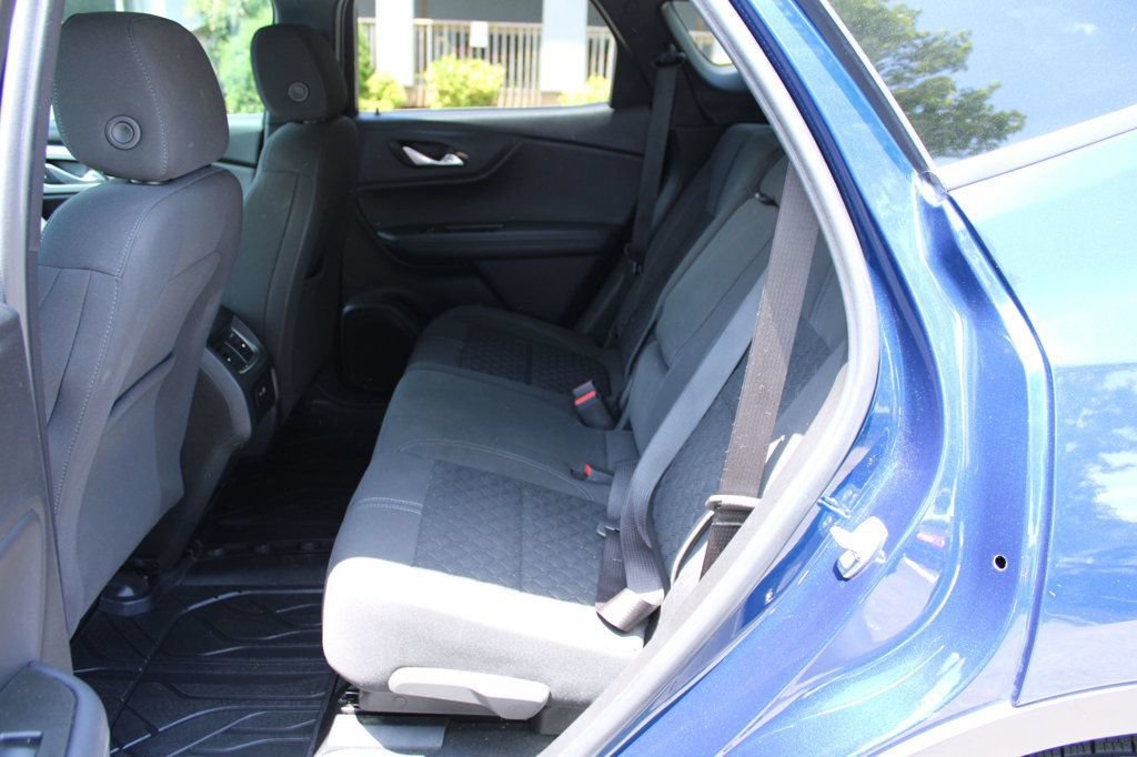 Used 2022 Chevrolet Blazer LT FWD image 23