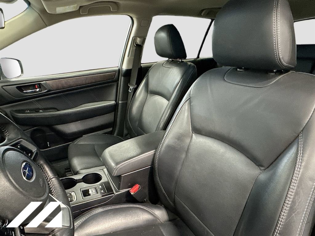 Used 2019 Subaru Outback 3.6R Limited image 23