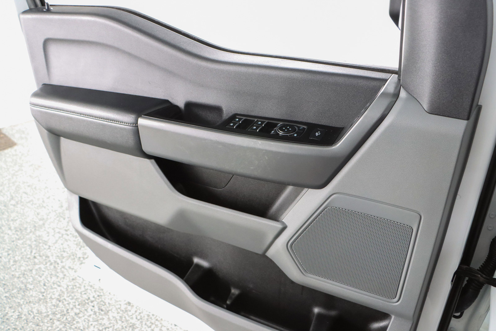 Used 2023 Ford F250 XLT w/ FX4 Off-Road Package image 22