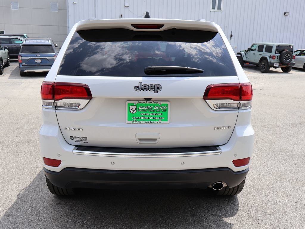 Used 2022 Jeep Grand Cherokee Limited w/ Tech Group AWD/4WD image 4
