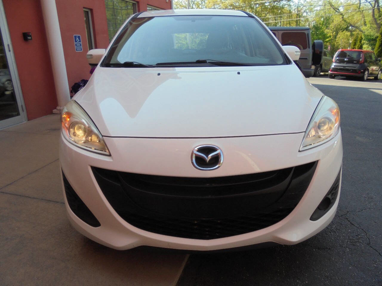 Used 2015 MAZDA MAZDA5 Sport FWD image 32