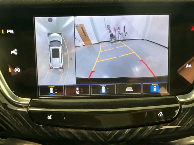 Used 2024 Cadillac XT6 Premium Luxury w/ Technology Package image 13