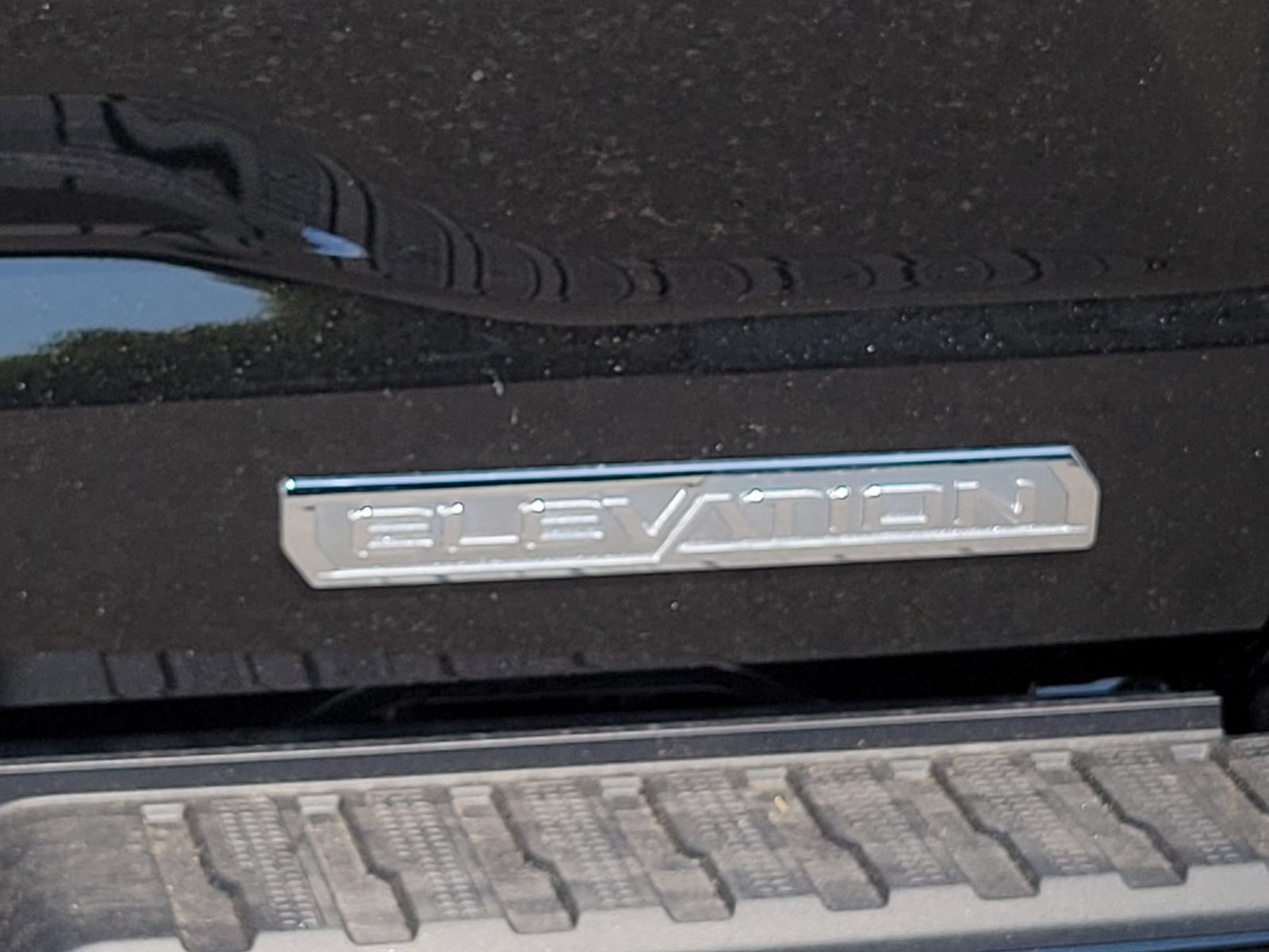 New 2026 GMC Sierra 1500 Elevation w/ X31 Off-Road Package AWD/4WD image 10