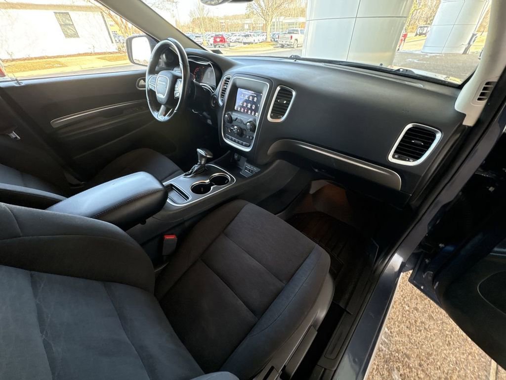 Used 2020 Dodge Durango SXT image 28