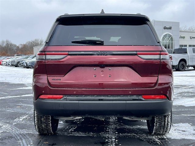 New 2025 Jeep Grand Cherokee Limited w/ Trailer Tow Package image 43