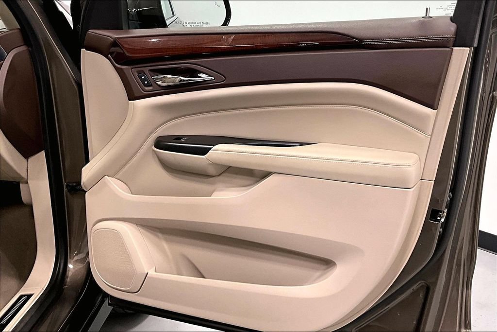 Used 2015 Cadillac SRX Luxury FWD image 21