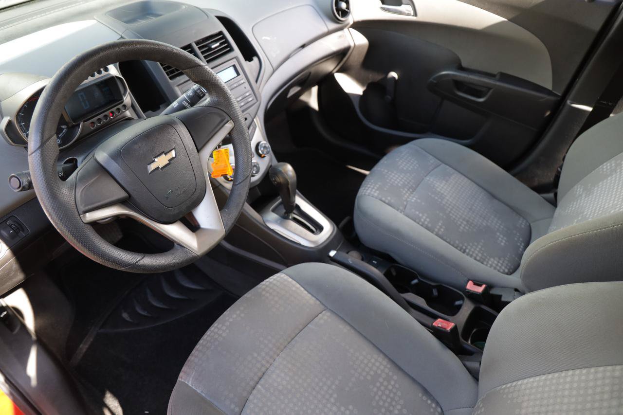 Used 2012 Chevrolet Sonic LS FWD image 4