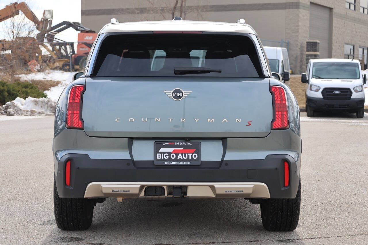 Used 2025 MINI Cooper Countryman S w/ Comfort Package Max image 10
