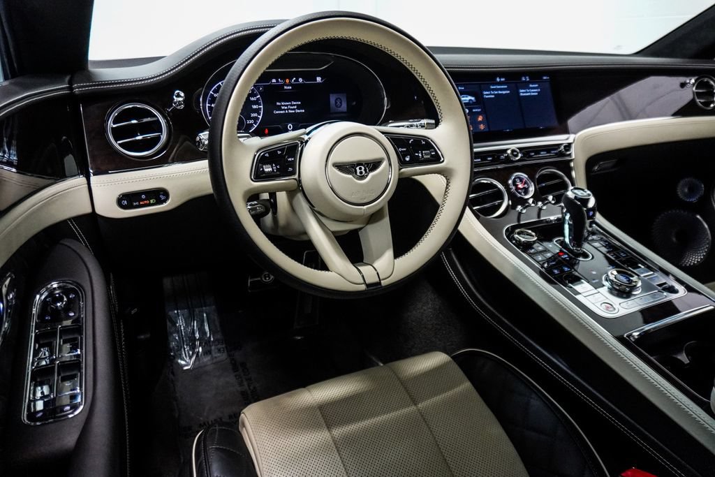 Used 2021 Bentley Continental GT AWD/4WD image 11