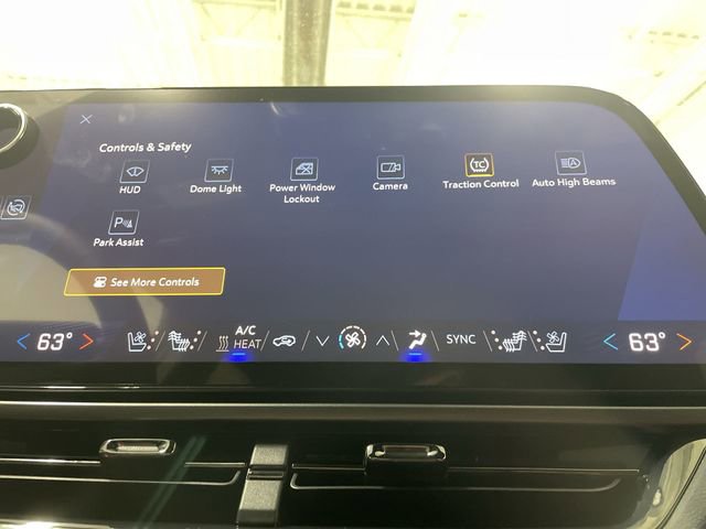 New 2025 Chevrolet Equinox EV RS w/ Convenience Package II image 32