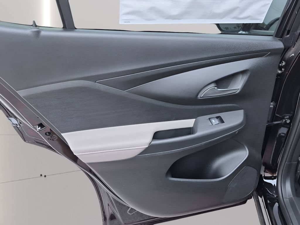 New 2026 Buick Envista Sport Touring FWD image 35