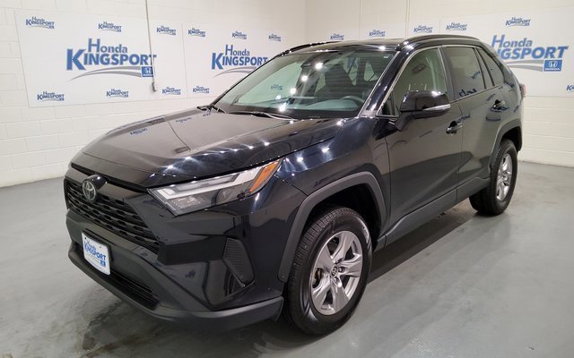 Used 2024 Toyota RAV4 XLE image 7