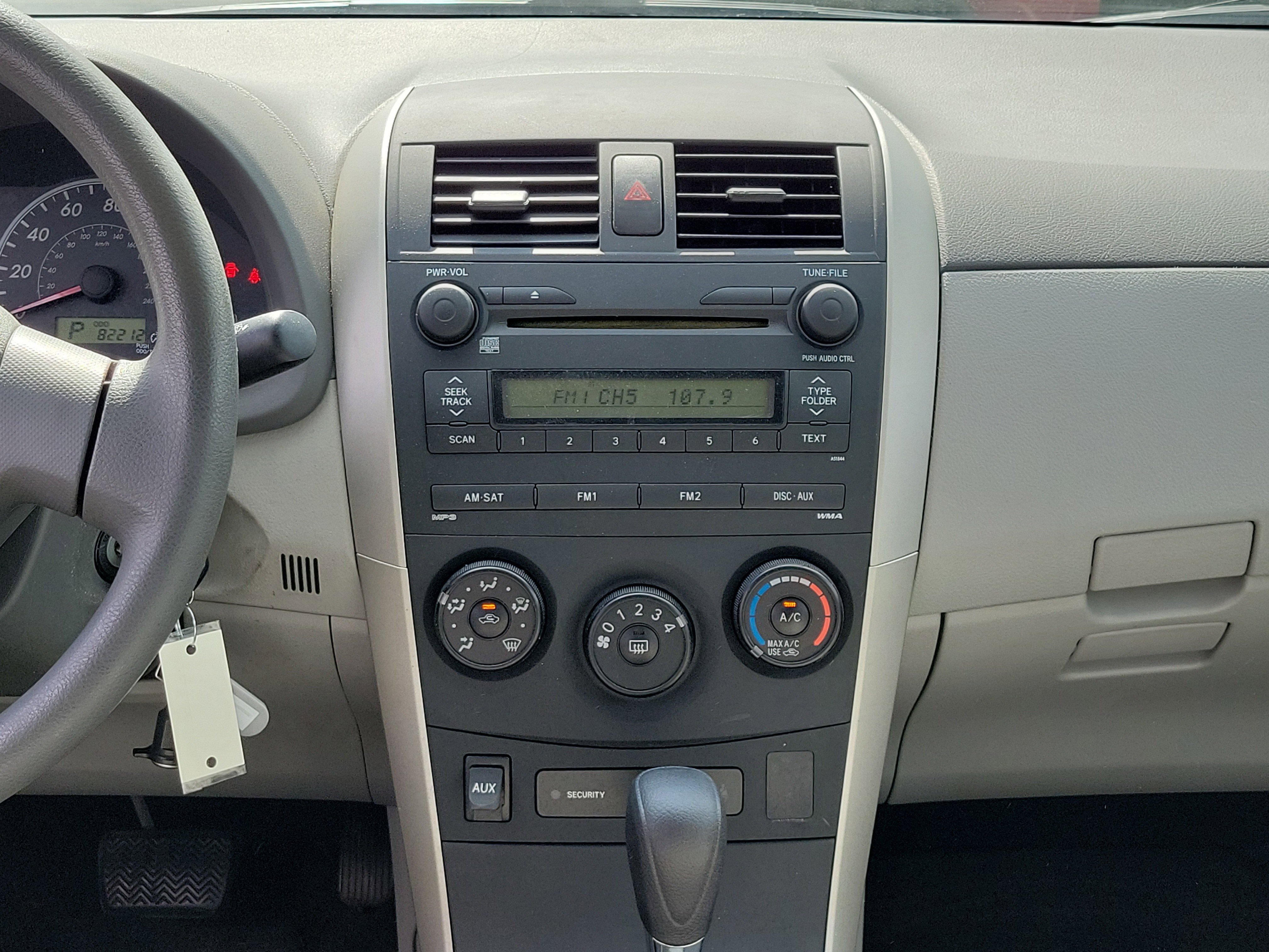 Used 2009 Toyota Corolla LE FWD image 18