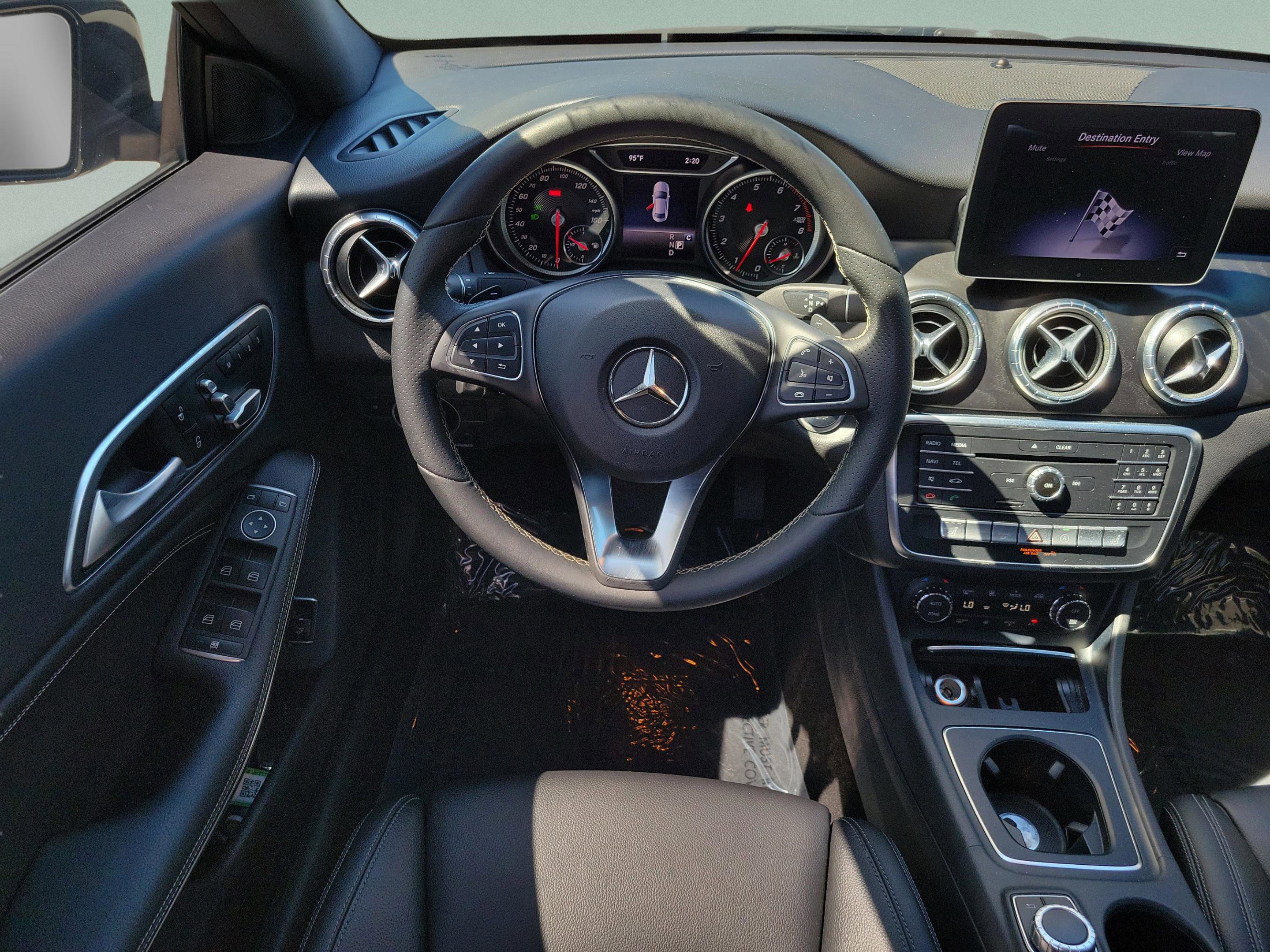 Used 2018 Mercedes-Benz CLA 250 image 10