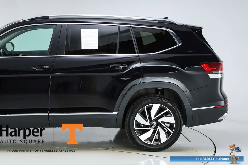 Used 2025 Volkswagen Atlas SEL AWD/4WD image 43