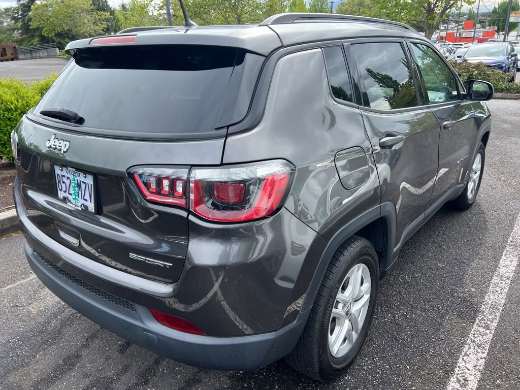 Used 2018 Jeep Compass Sport FWD image 4