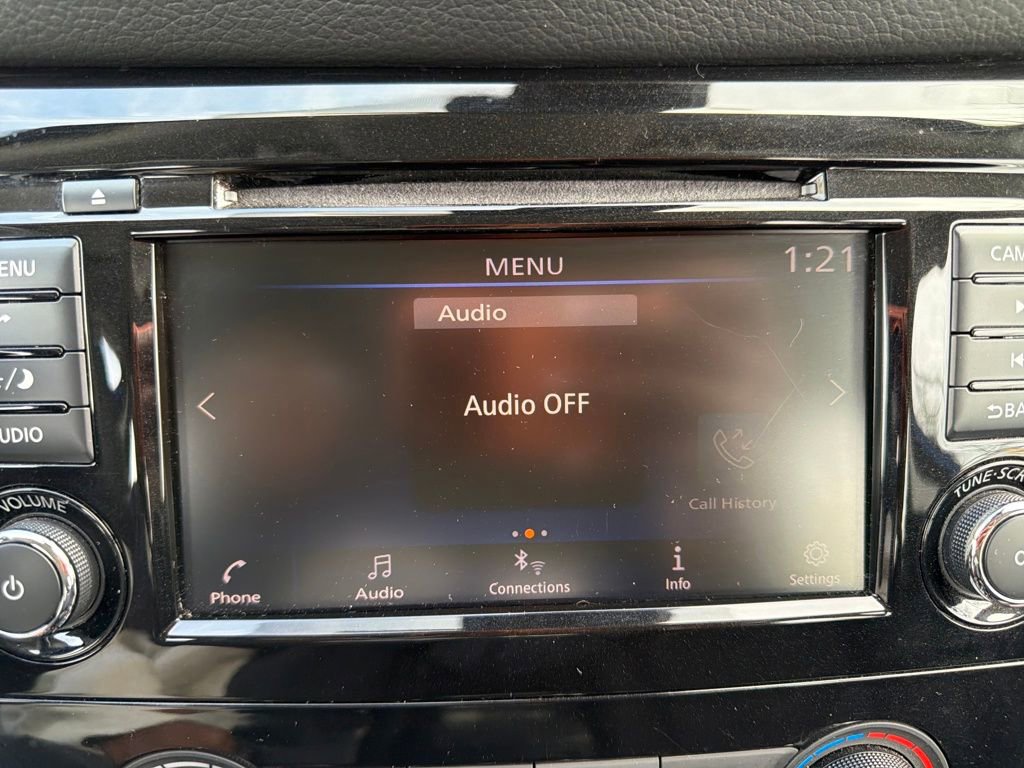 Used 2022 Nissan Rogue Sport S image 21