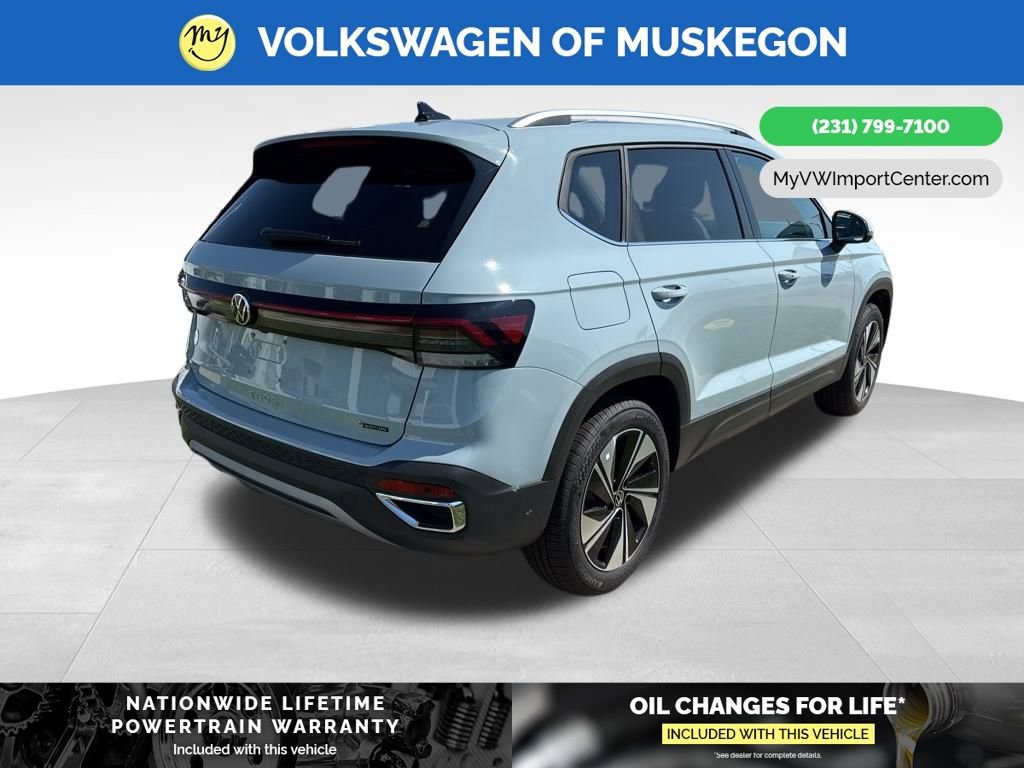 New 2025 Volkswagen Taos SE image 7