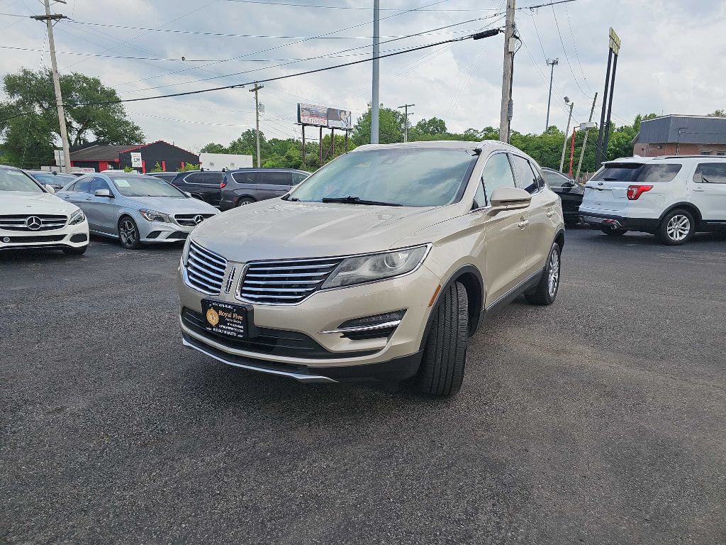 Used 2017 Lincoln MKC Reserve w/ Lincoln MKC Climate Package AWD/4WD image 6