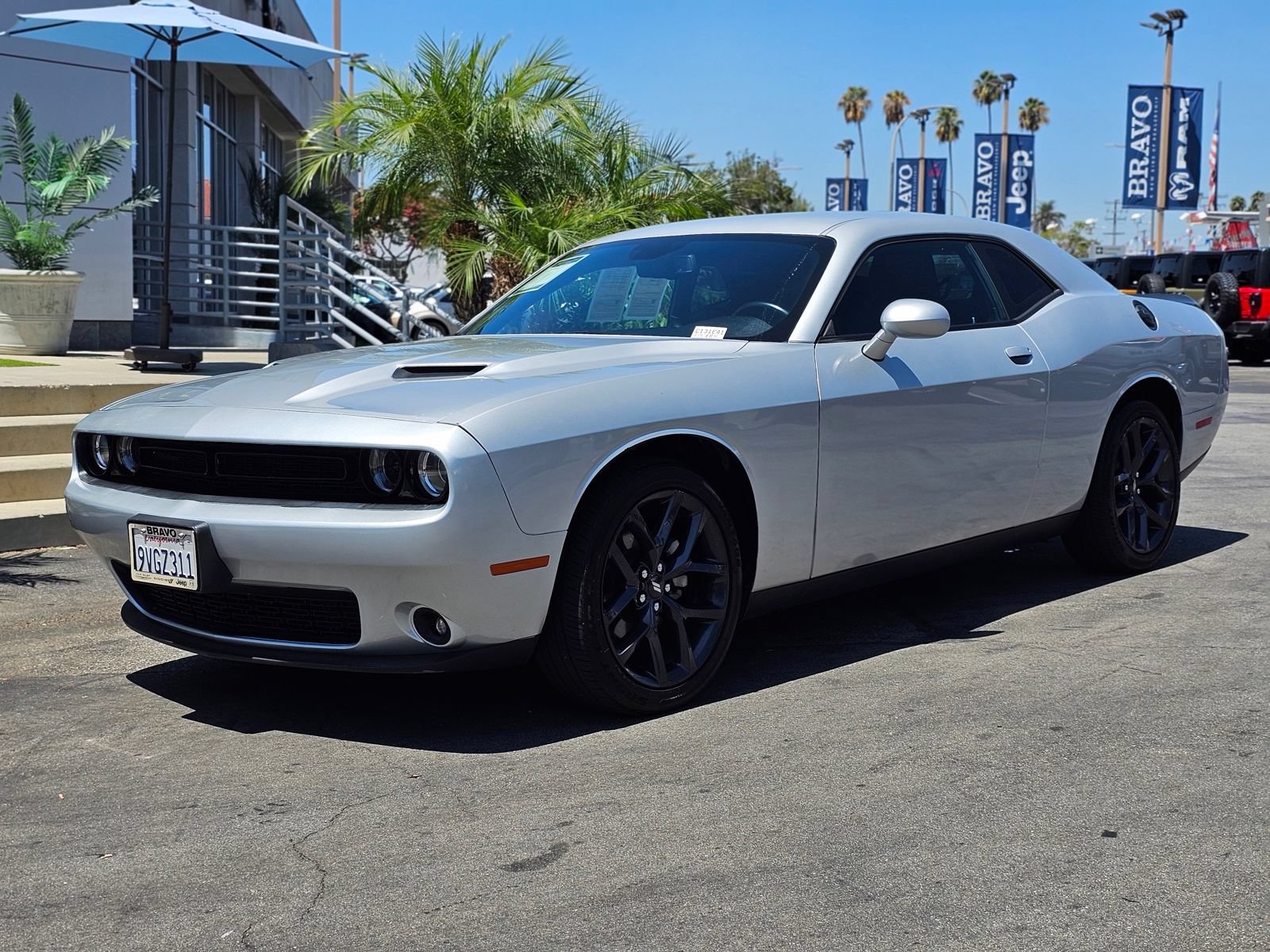 Used 2023 Dodge Challenger SXT w/ Blacktop Package RWD image 4