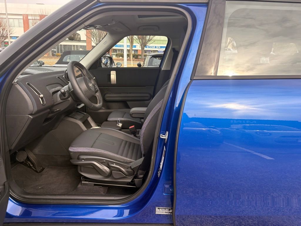 Used 2025 MINI Cooper Countryman S image 33