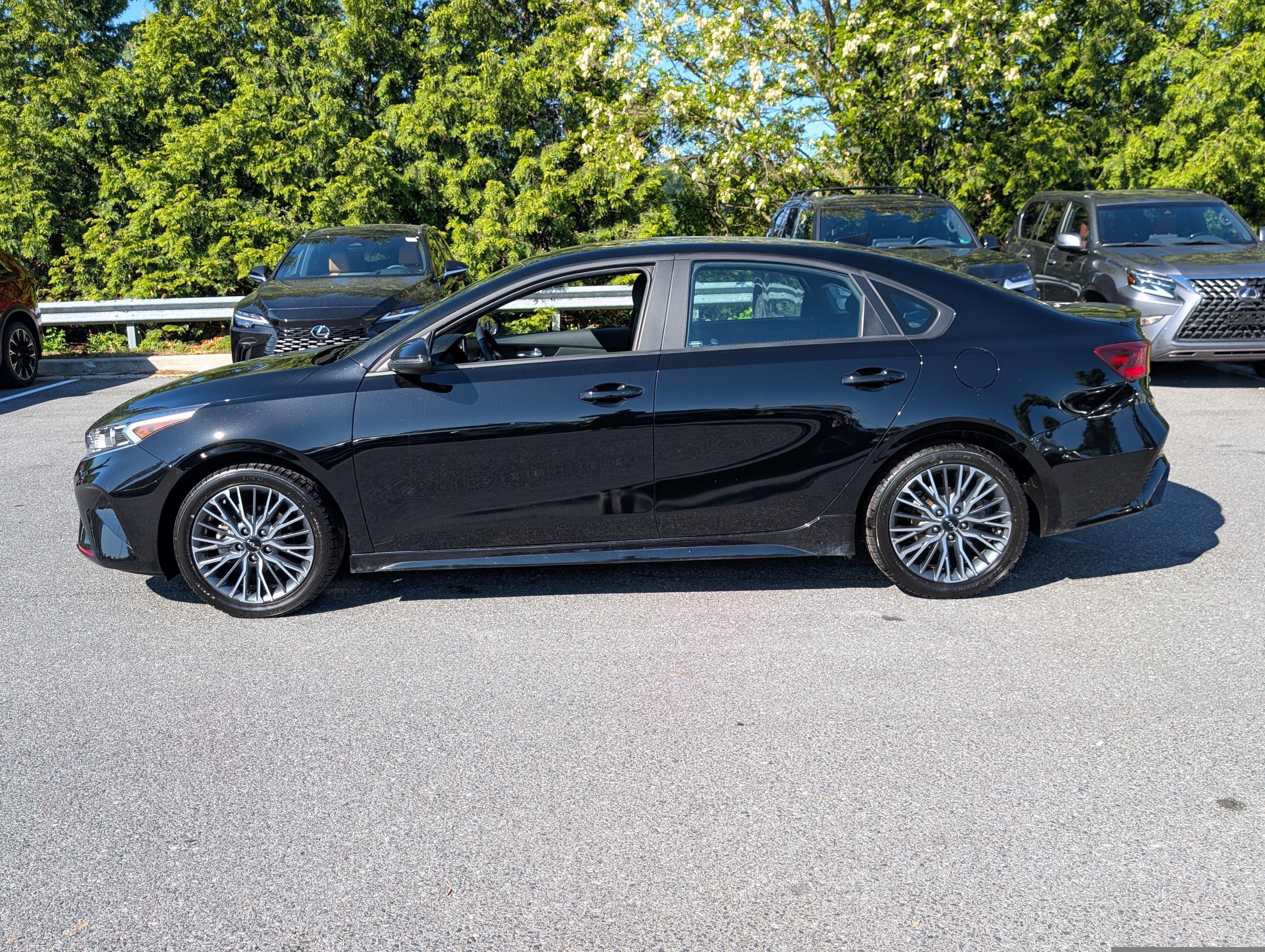Used 2023 Kia Forte GT-Line FWD image 6