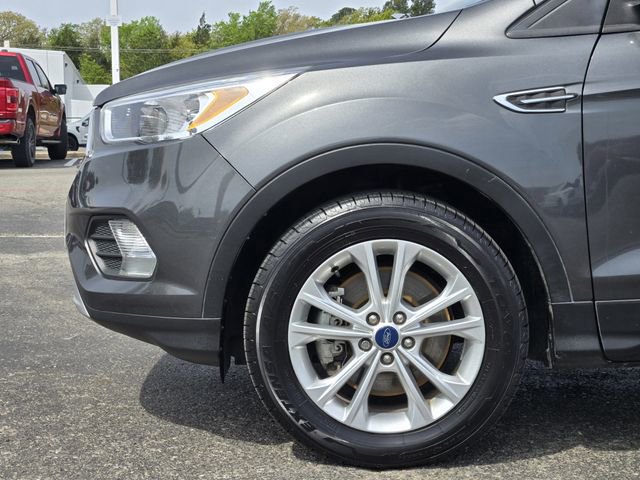 Used 2019 Ford Escape SE image 9