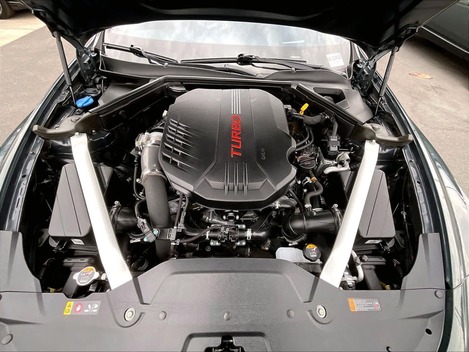 Used 2022 Kia Stinger GT2 AWD/4WD image 12