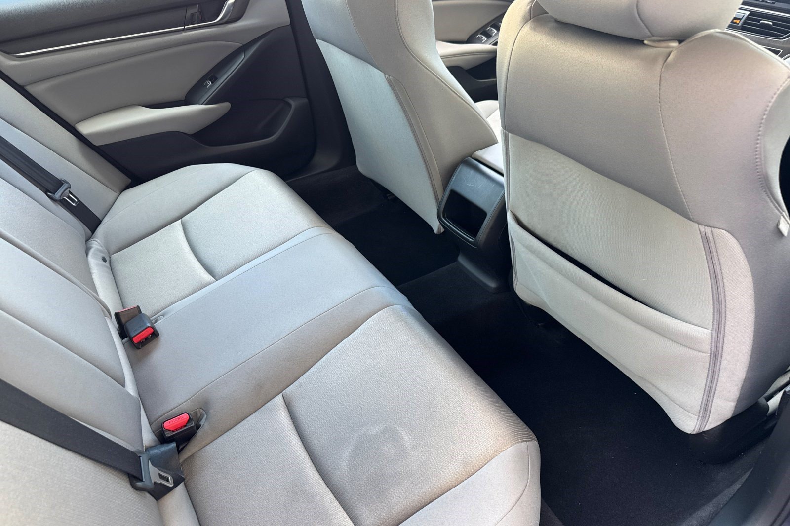 Used 2018 Honda Accord Hybrid image 31