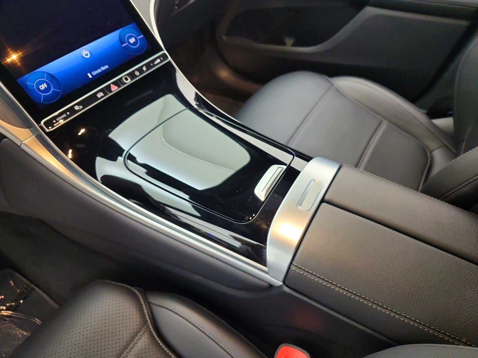 Certified 2026 Mercedes-Benz GLC 300 image 11