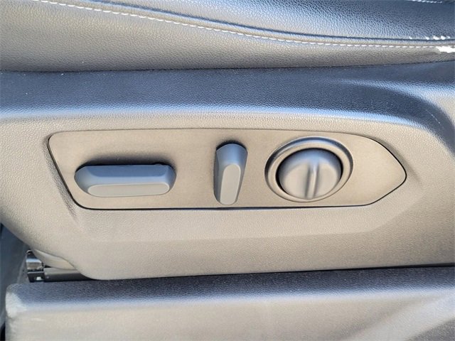 Used 2022 Chevrolet Silverado 2500 LTZ w/ Gooseneck/5TH Wheel Package image 17